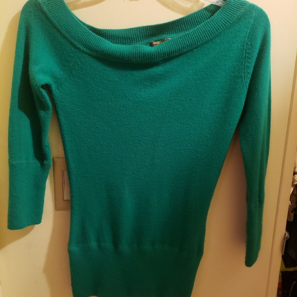 Forever 21 lightweight green sweater